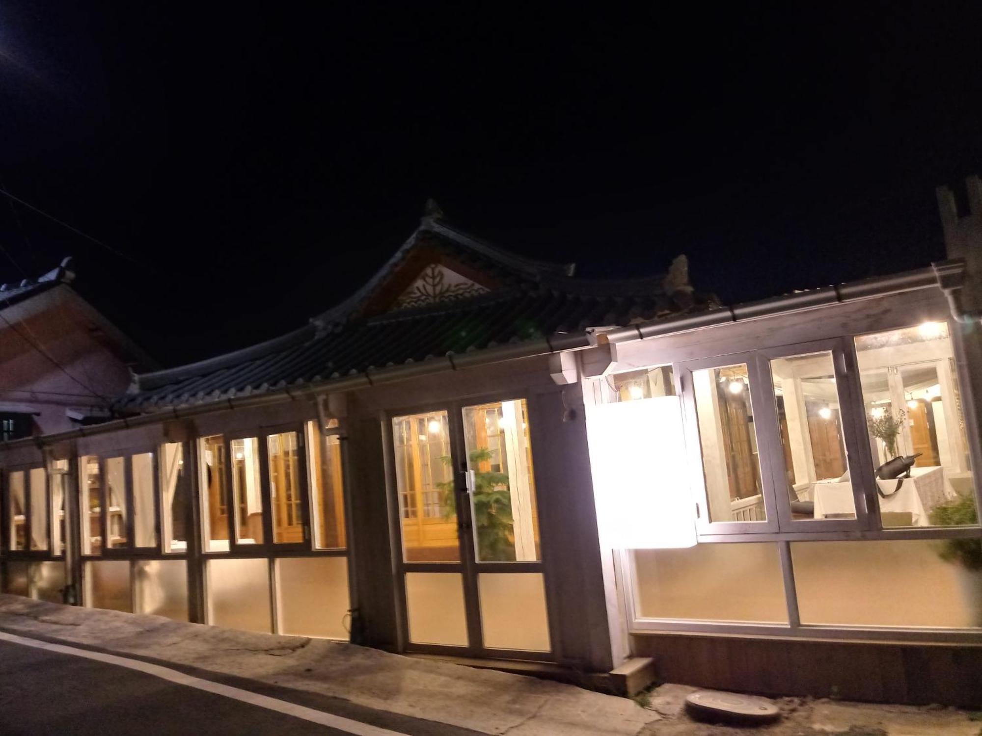 Hundred Years Hanok Mokpo Ngoại thất bức ảnh